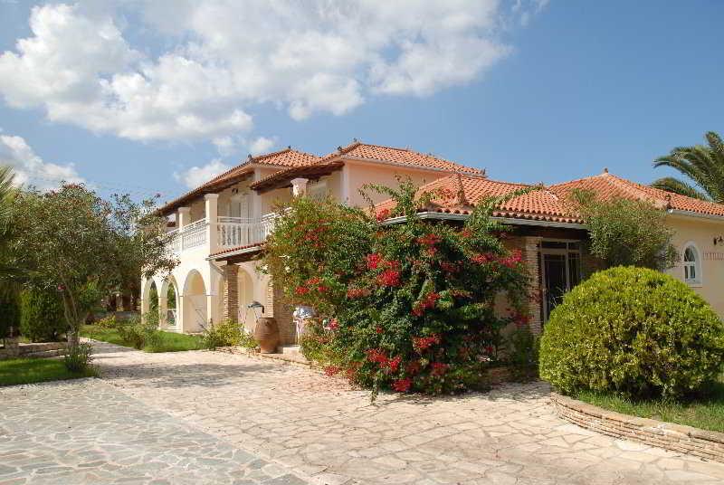 Pythari 2* Zakynthos