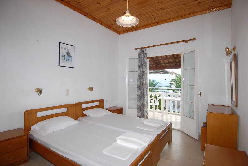 Pythari Hotel